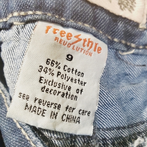 Freesthle boot cut ligh washed blue jeans size 9 - Picture 3 of 10